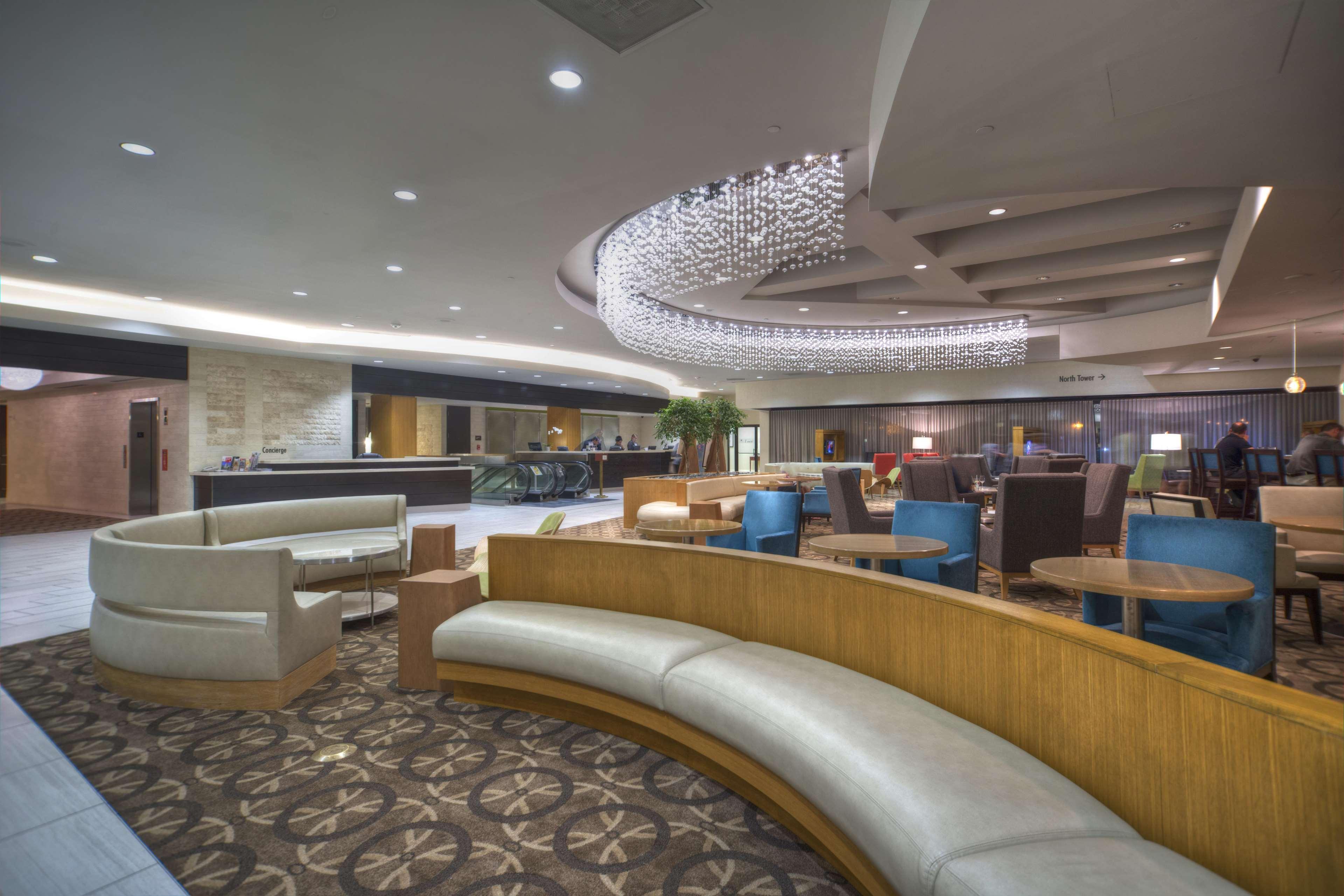 Doubletree By Hilton Washington Dc - Crystal City Arlington Restaurant photo