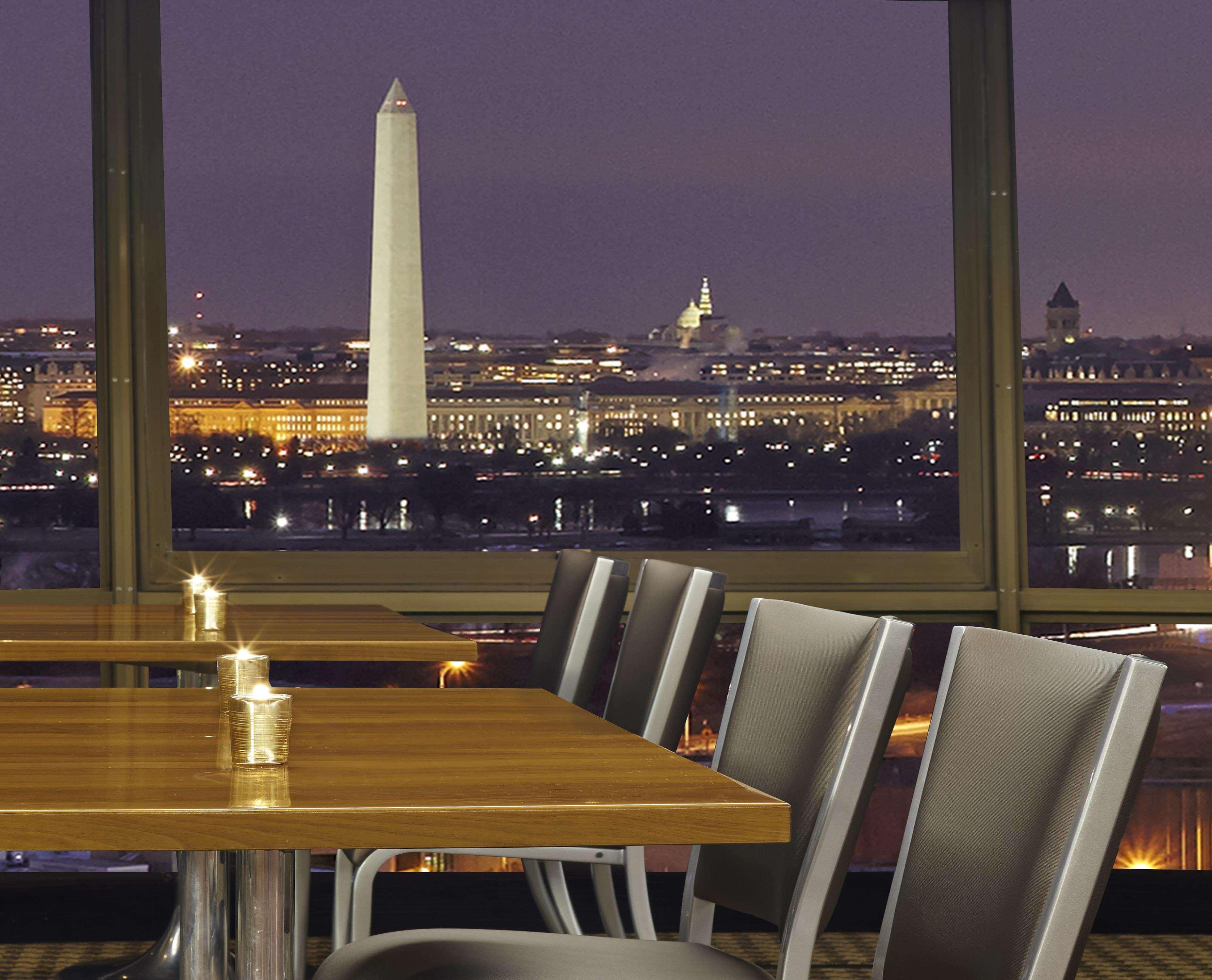 Doubletree By Hilton Washington Dc - Crystal City Arlington Extérieur photo