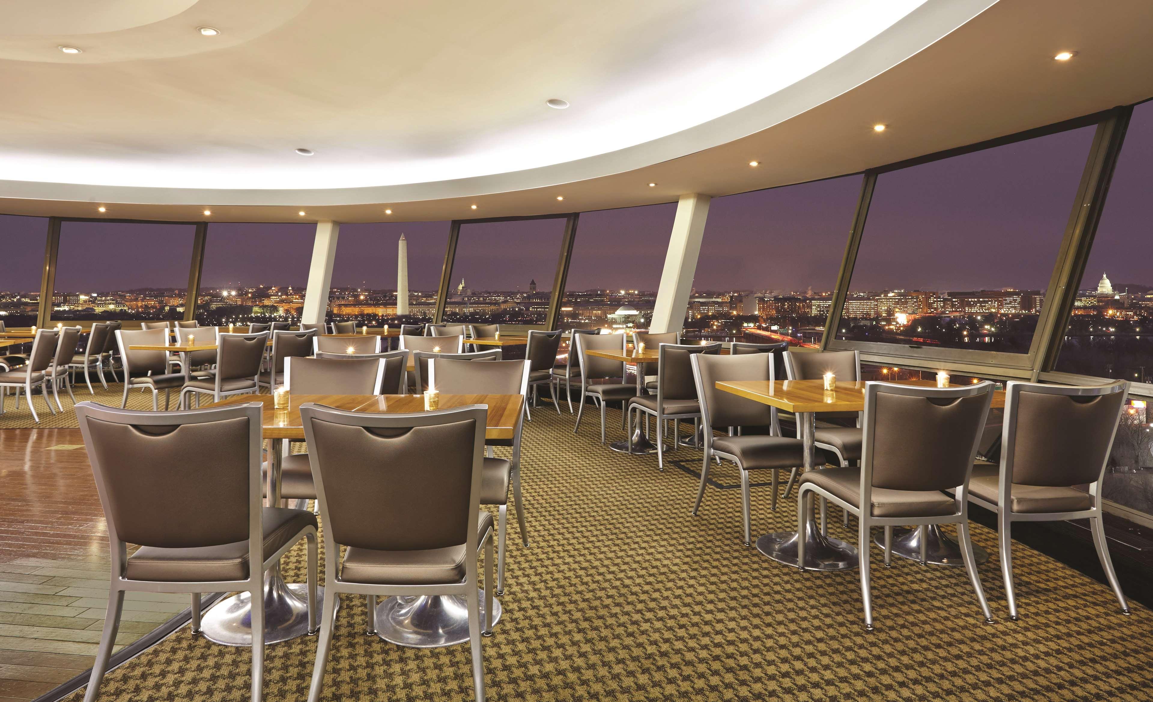 Doubletree By Hilton Washington Dc - Crystal City Arlington Extérieur photo