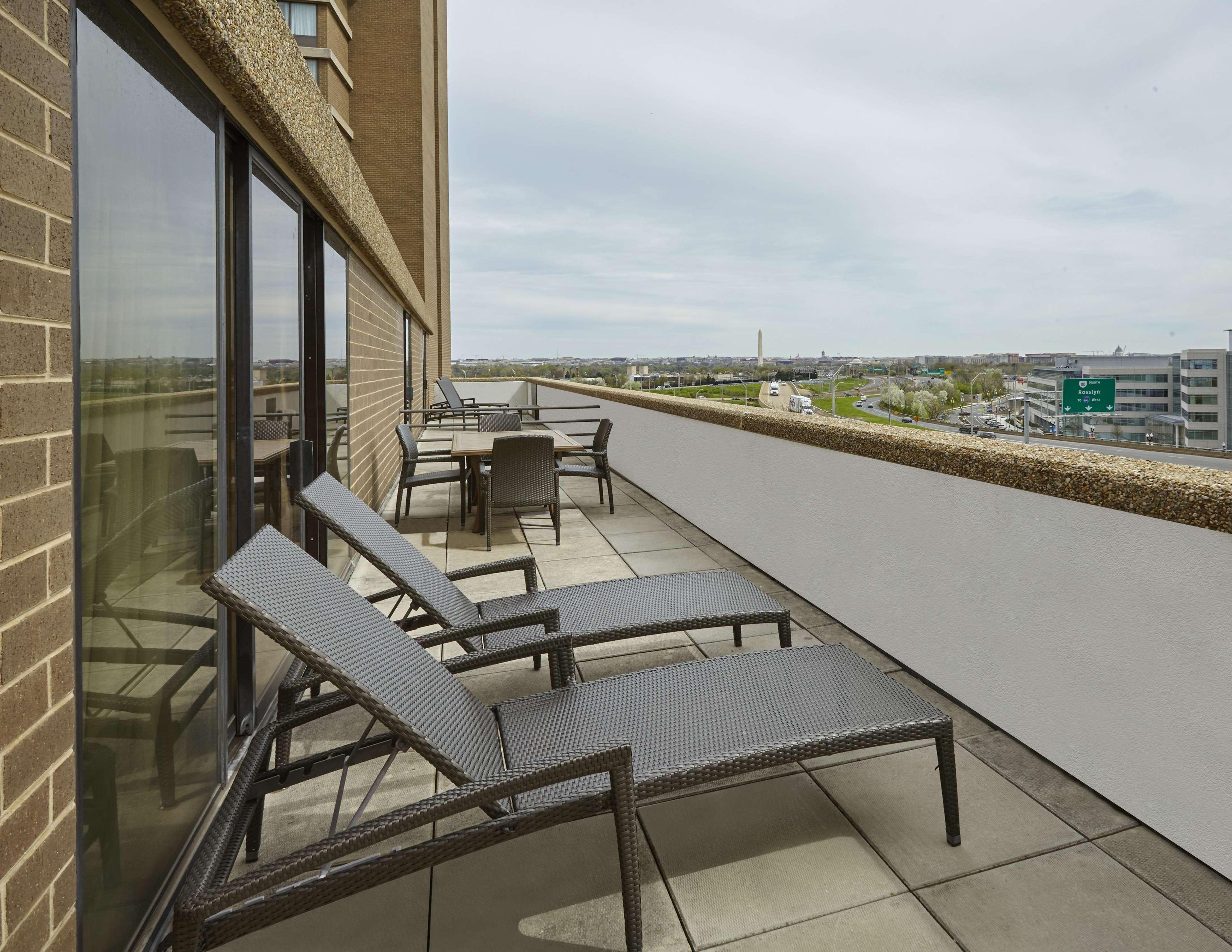 Doubletree By Hilton Washington Dc - Crystal City Arlington Extérieur photo