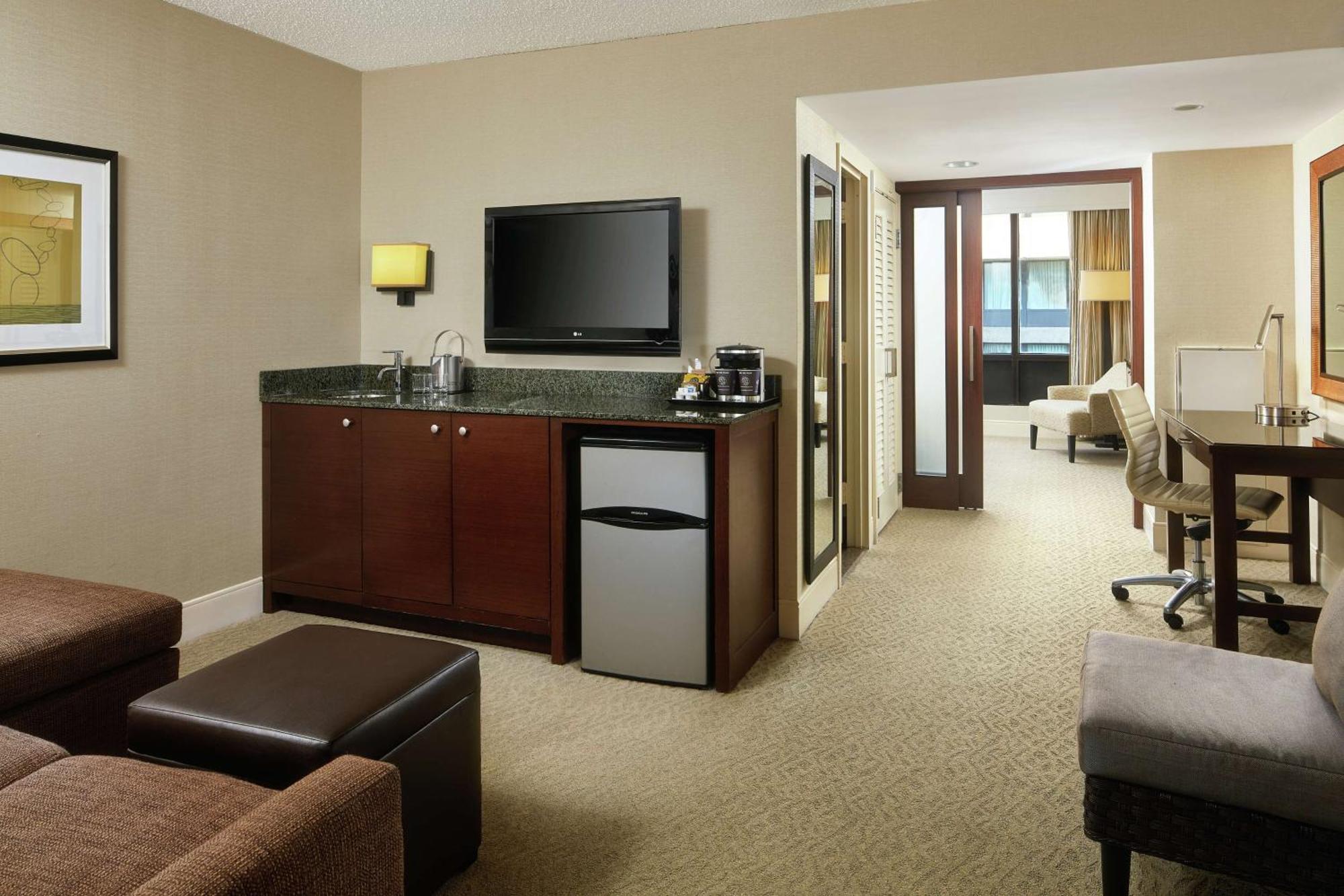 Doubletree By Hilton Washington Dc - Crystal City Arlington Extérieur photo