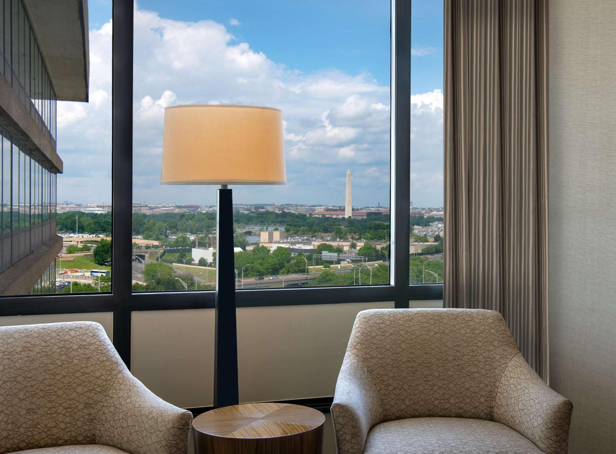 Doubletree By Hilton Washington Dc - Crystal City Arlington Extérieur photo