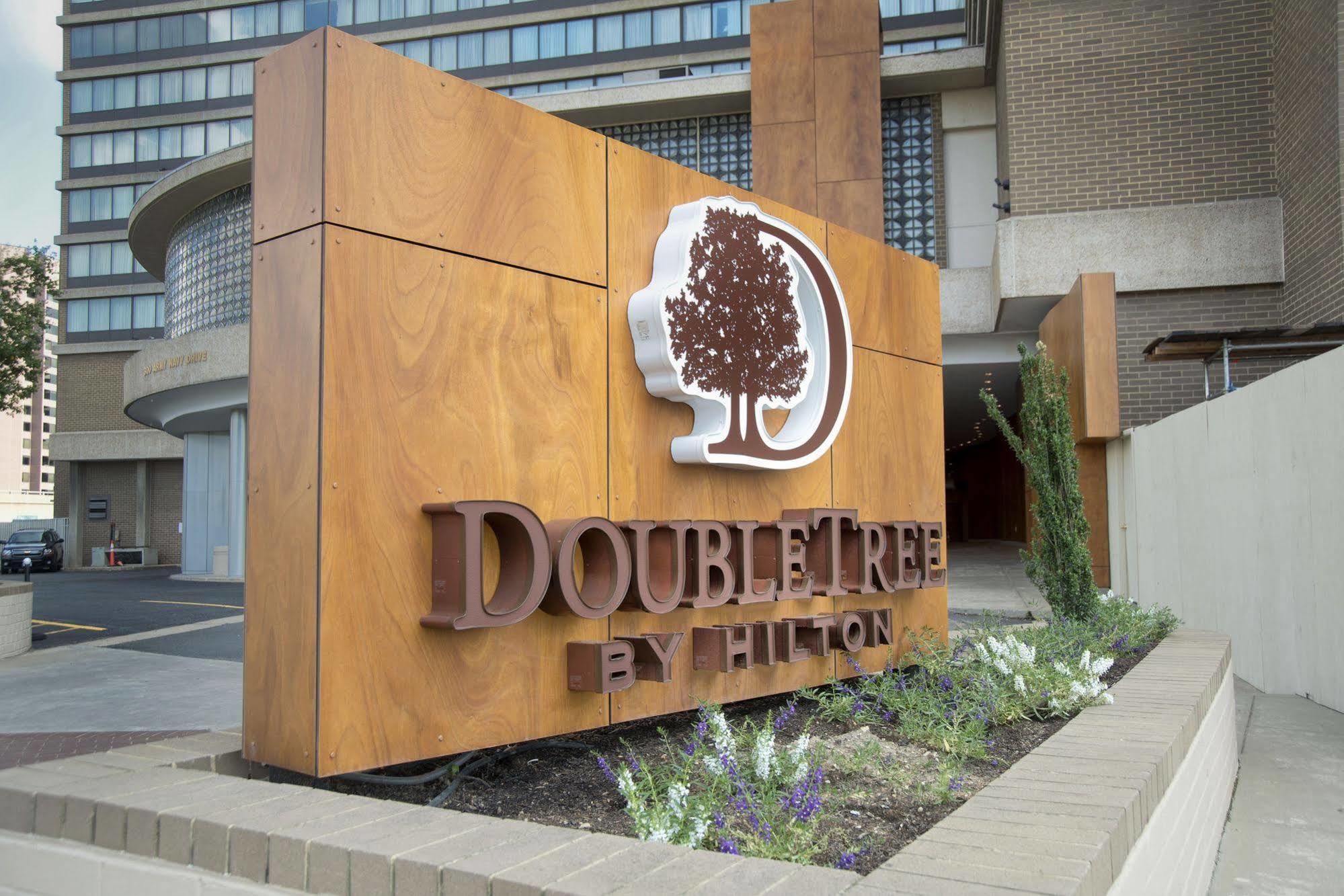 Doubletree By Hilton Washington Dc - Crystal City Arlington Extérieur photo